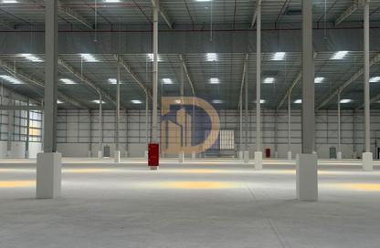 Warehouse - Studio - 2 for rent in Umm Al Thuoob - Umm Al Quwain