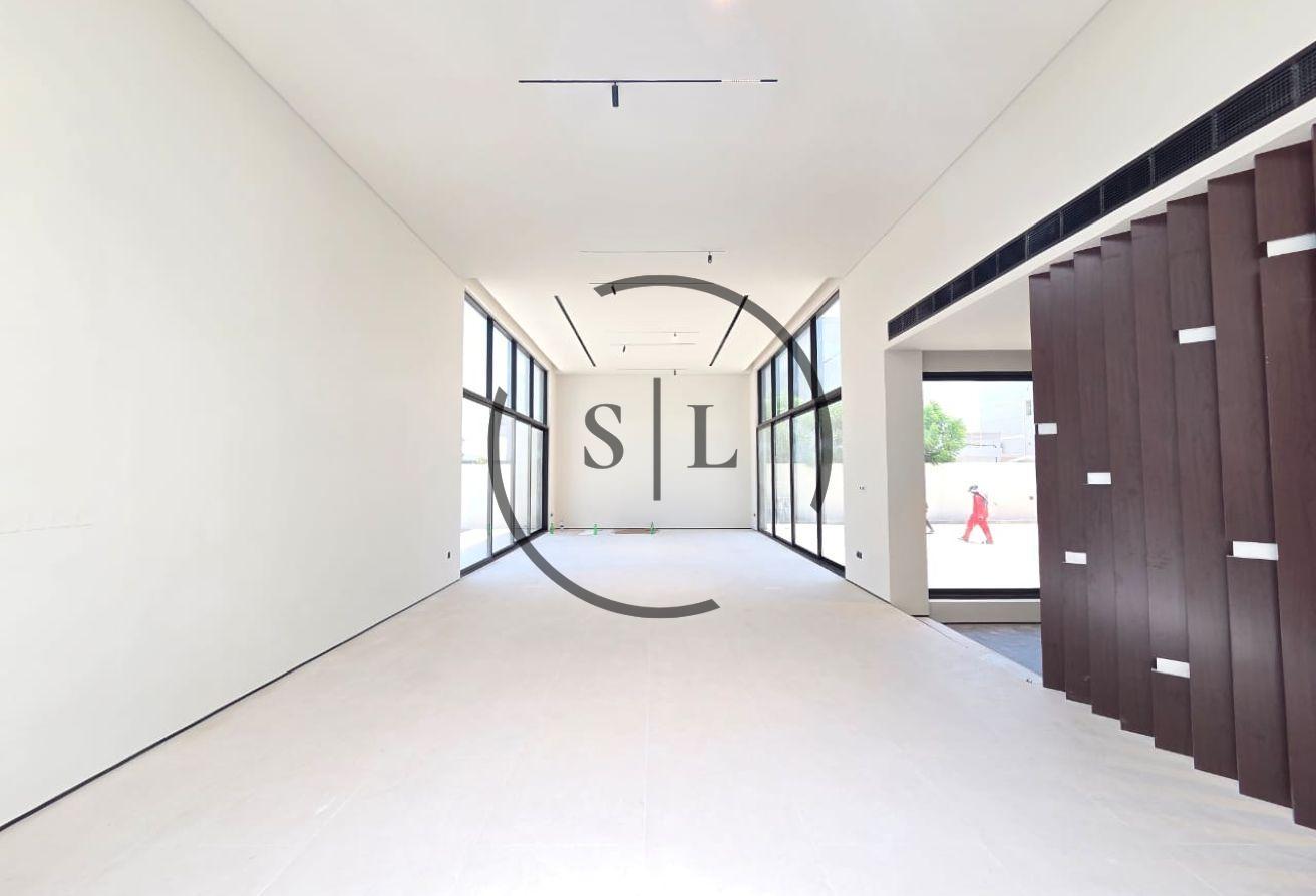 All Ensuite | 2 Fitted Kitchen | Covered Parking photo 4