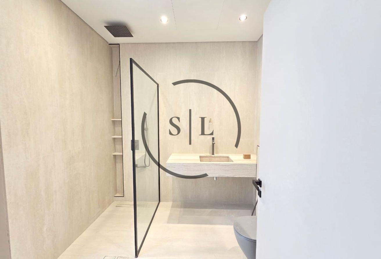 All Ensuite | 2 Fitted Kitchen | Covered Parking photo 27