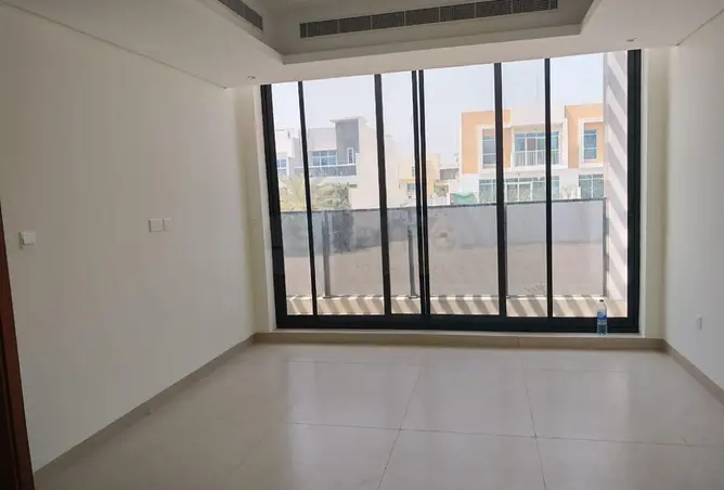 145510403 - Property Image 3