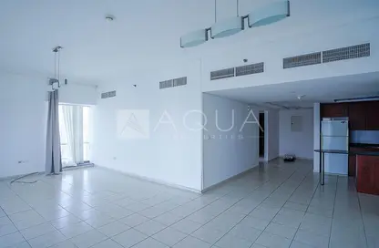 Apartment - 3 Bedrooms - 2 Bathrooms for rent in Lake Terrace - JLT Cluster D - Jumeirah Lake Towers - Dubai