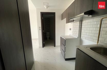 Apartment - Studio - 1 for rent in Time 1 - Dubai Land Residence Complex - Dubai Apartment - Studio - 1 for rent in Time 1 - Dubai Land Residence Complex - Dubai