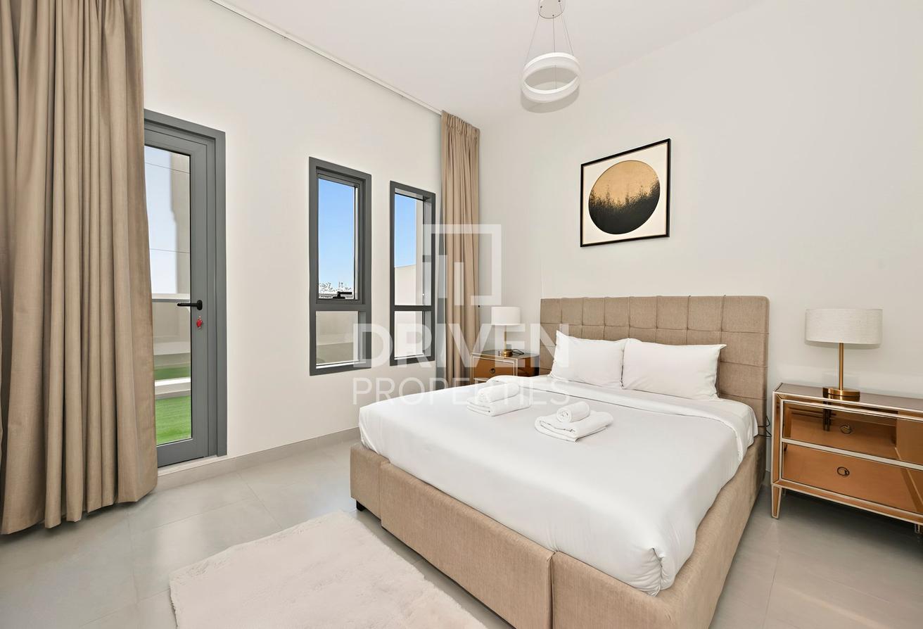 Spacious | Furnished | Corner Unit | Large Terrace photo 10