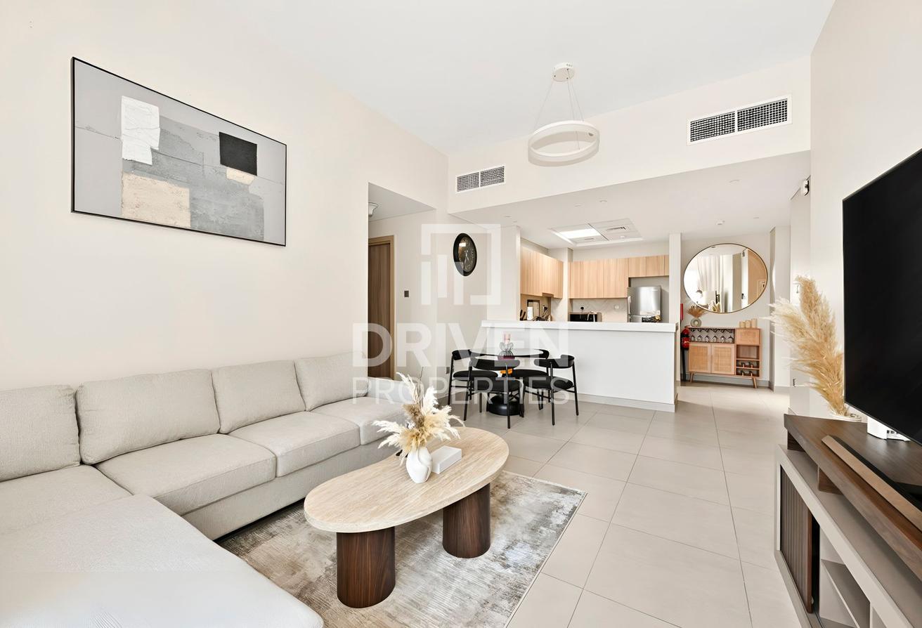 Spacious | Furnished | Corner Unit | Large Terrace photo 5
