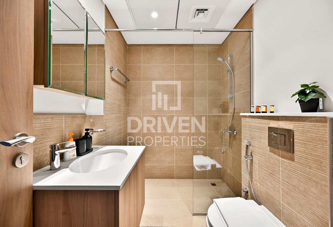 Spacious | Furnished | Corner Unit | Large Terrace photo 23