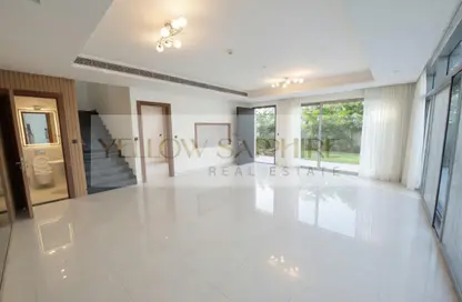 Villa - 5 Bedrooms - 6 Bathrooms for rent in 180 Degrees Villas - Liwan - Dubai Land - Dubai