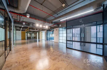 Office Space - Studio - 1 Bathroom for rent in Marina Plaza - Dubai Marina - Dubai