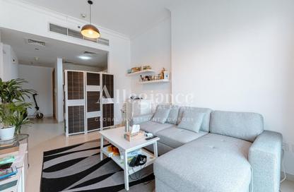 Apartment - 1 - 1 for sale in Mayfair Residency - Business Bay - Dubai