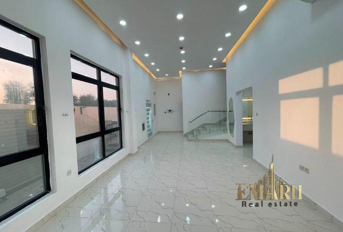 121976648 - Property Image 2