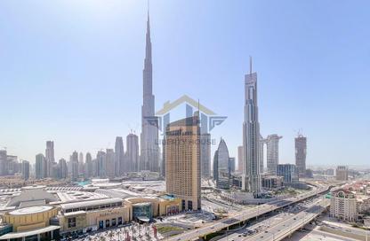 Apartment - 3 Bedrooms - 4 Bathrooms for rent in Downtown Views - Zabeel 2 - Zabeel - Dubai