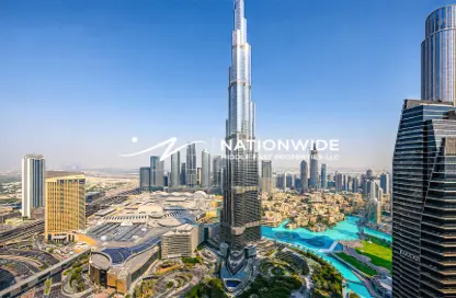 Apartment - 3 Bedrooms - 4 Bathrooms for sale in Burj Vista Tower 1 - Burj Vista - Downtown Dubai - Dubai