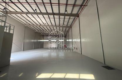 Warehouse - Studio for rent in Industrial Area 18 - Sharjah Industrial Area - Sharjah