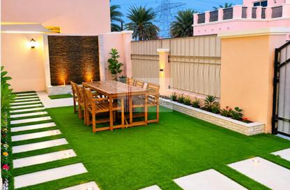 Villa - 4 Bedrooms - 5 Bathrooms for sale in Nad Al Sheba Villas - Nad Al Sheba 3 - Nad Al Sheba - Dubai