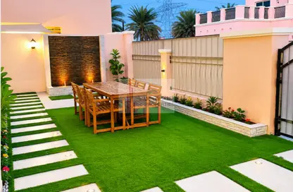 Villa - 4 Bedrooms - 5 Bathrooms for sale in Nad Al Sheba Villas - Nad Al Sheba 3 - Nad Al Sheba - Dubai