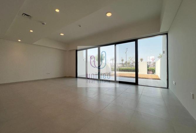 97366396 - Property Image 3