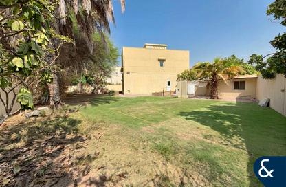 Villa - 4 - 4 for sale in Meadows 9 - Meadows - Dubai