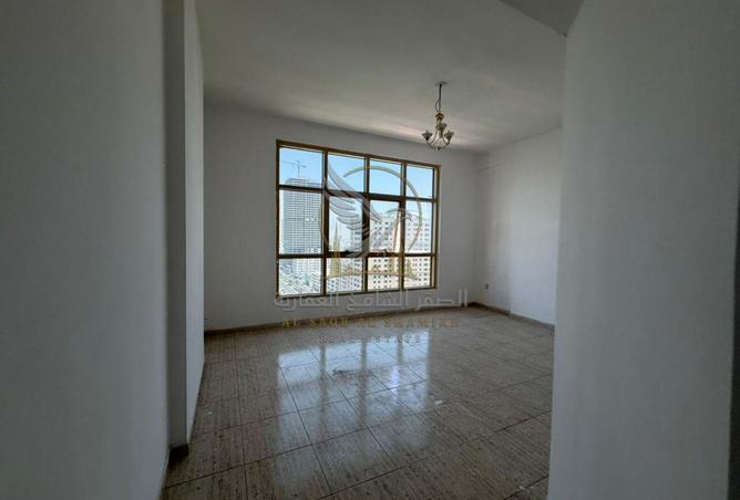 125182441 - Property Image 2