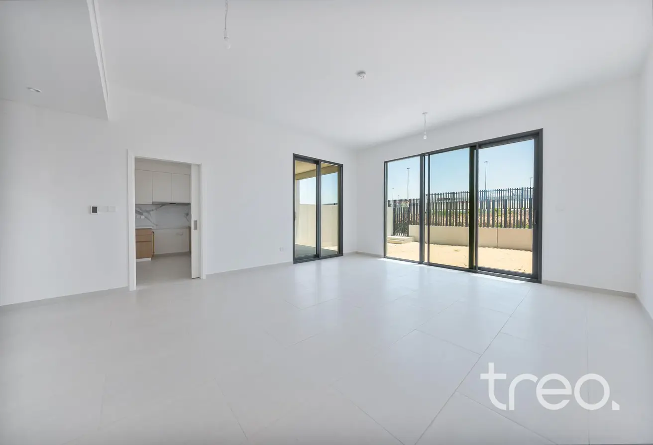 100823137 - Property Main Image