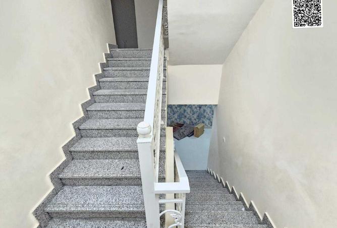 105536018 - Property Image 2