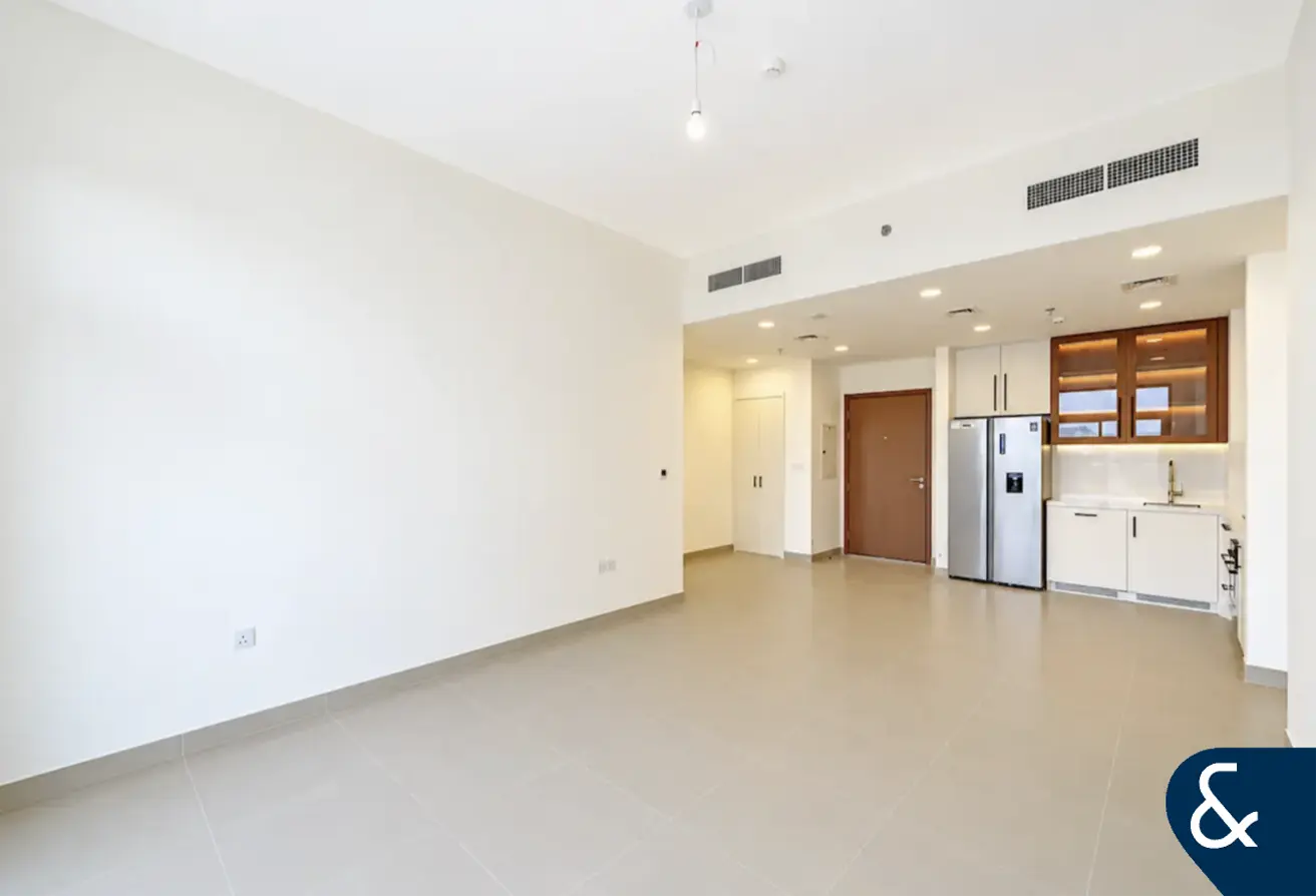 166538755 - Property Main Image