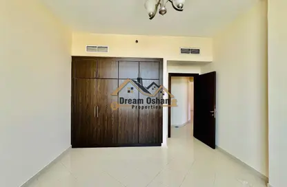 Apartment - 2 Bedrooms - 3 Bathrooms for rent in Al Khair Building - Dubai Silicon Oasis - Dubai