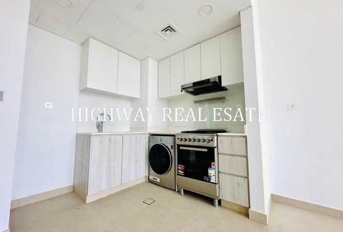 145060812 - Property Image 3