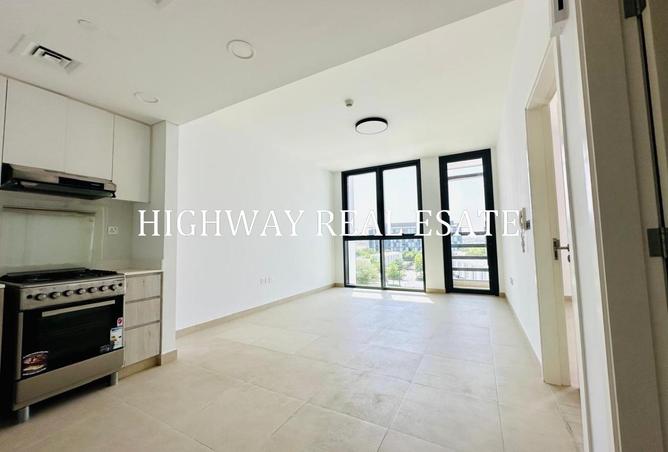 145060812 - Property Image 2