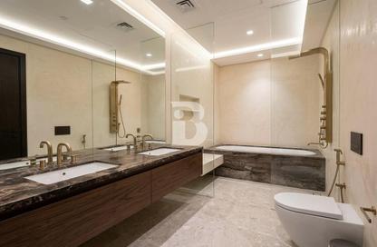 Apartment - 1 Bedroom - 2 Bathrooms for rent in Damac Heights - Dubai Marina - Dubai