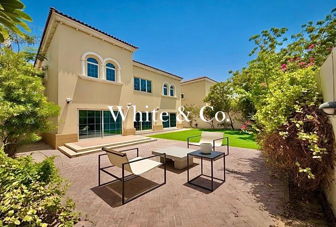 98702406 - Property Image 2