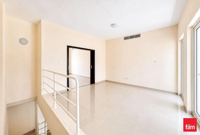 84882139 - Property Image 3