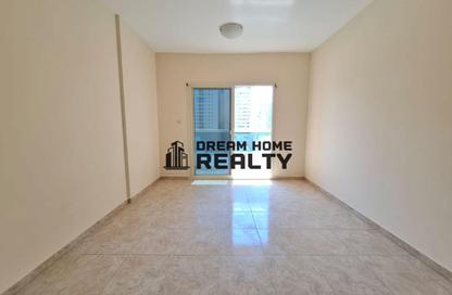 Apartment - 1 - 1 for rent in New Al Taawun Road - Al Taawun - Sharjah