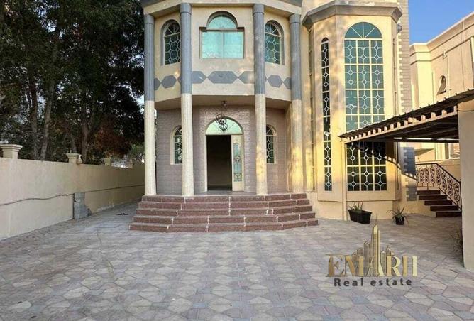115049711 - Property Image 2