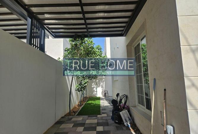 136090398 - Property Image 2