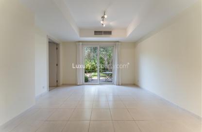 Townhouse - 2 Bedrooms - 3 Bathrooms for rent in Springs 3 - The Springs - Dubai