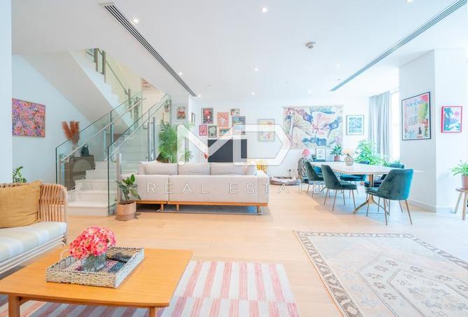 70291341 - Property Image 2