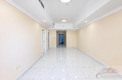 Apartment - 1 Bedroom - 2 Bathrooms for rent in Muwaileh 29 Building - Muwaileh - Sharjah