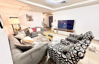 Apartment - 2 - 3 for rent in Beach Tower 2 - Al Khan Lagoon - Al Khan - Sharjah
