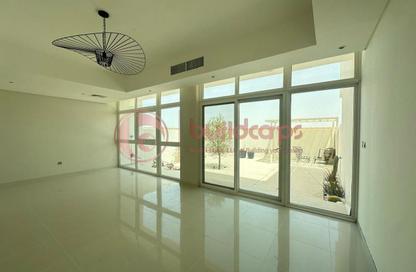 Townhouse - 3 - 4 for rent in Centaury - Damac Hills 2 - Dubai Townhouse - 3 - 4 for rent in Centaury - Damac Hills 2 - Dubai