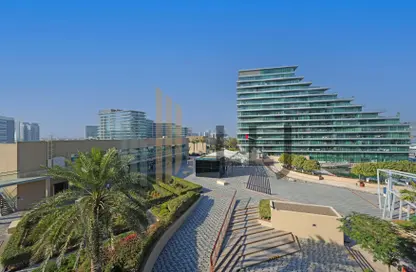 شقة - 2 غرف نوم - 2 حمامات للبيع في البرزة - البندر - شاطئ الراحة - أبوظبي