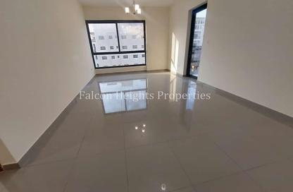 Apartment - 3 Bedrooms - 3 Bathrooms for rent in Al Warqa Western Residence - Al Warqa'a 1 - Al Warqa'a - Dubai