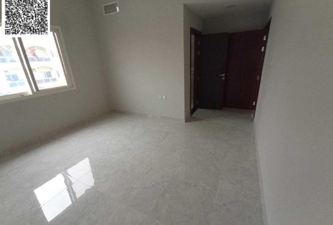 75788392 - Property Image 3