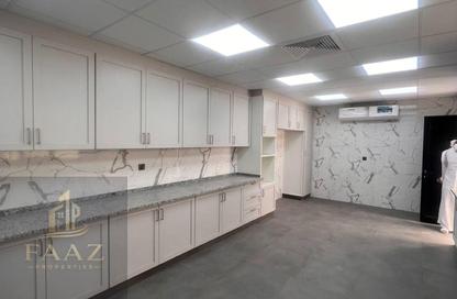 Villa - 5 - 7 for rent in Al Tarfa - Mughaidir - Sharjah