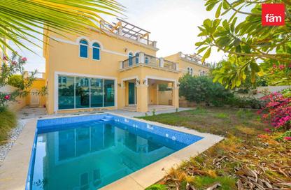 Villa - 4 Bedrooms - 5 Bathrooms for rent in District 9 - Jumeirah Park - Dubai