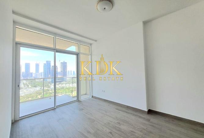 100825468 - Property Image 2