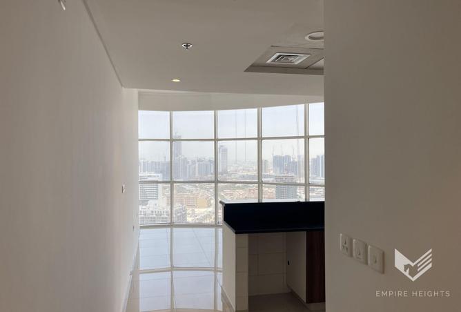 98266655 - Property Image 3