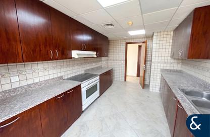 Apartment - 3 Bedrooms - 4 Bathrooms for sale in Abbey Crescent 2 - Abbey Crescent - Motor City - Dubai