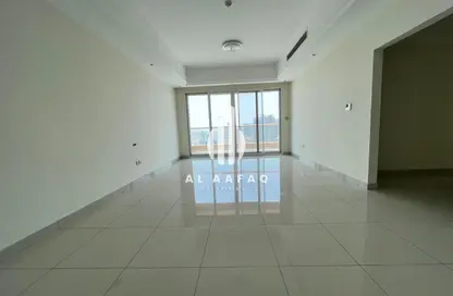 Apartment - 2 Bedrooms - 3 Bathrooms for rent in Al Khan Corniche - Al Khan - Sharjah