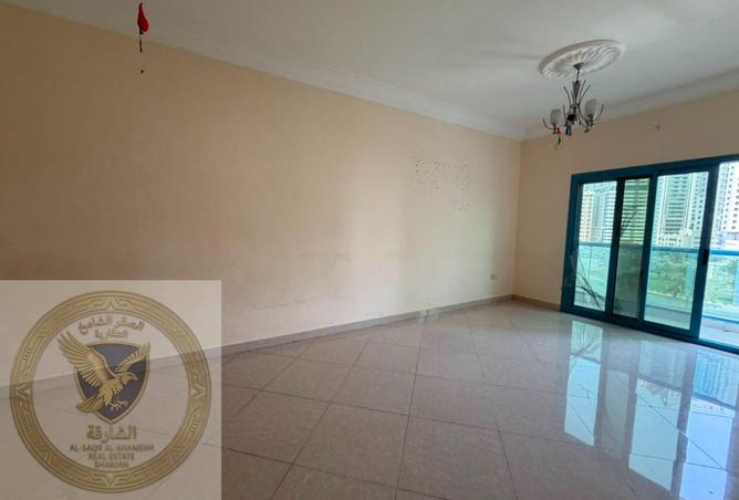 121982244 - Property Image 3