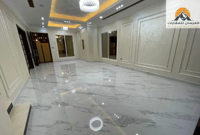 128382787 - Property Image 3