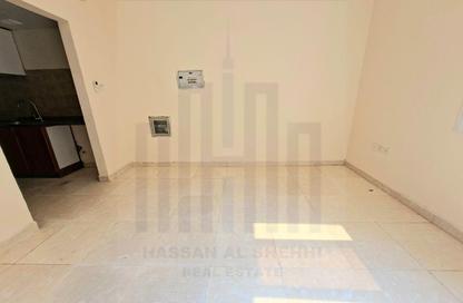 Apartment - Studio - 1 for rent in Fire Station Road - Muwaileh - Sharjah